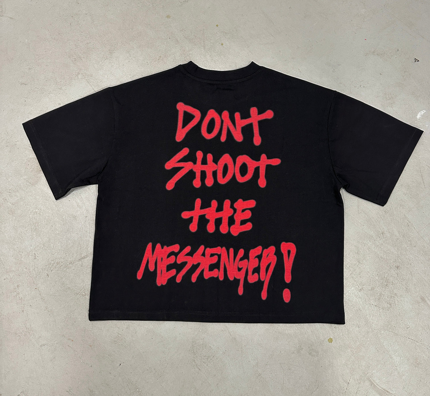 DONT SHOOT *Black Tee